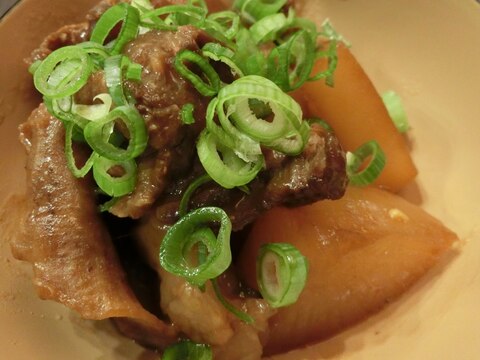 圧力鍋で！こってり甘めな牛スジ大根の赤味噌煮